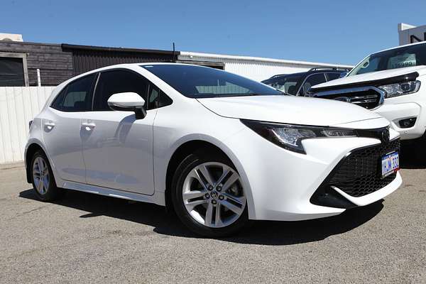 2021 Toyota Corolla Ascent Sport MZEA12R
