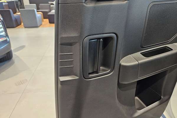 2025 Mitsubishi Triton GLX MV 4X4