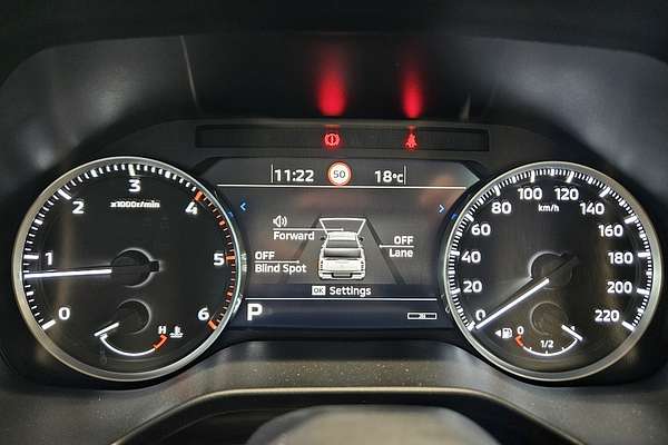 2025 Mitsubishi Triton GLX MV 4X4