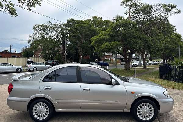 2004 Nissan Pulsar Q N16