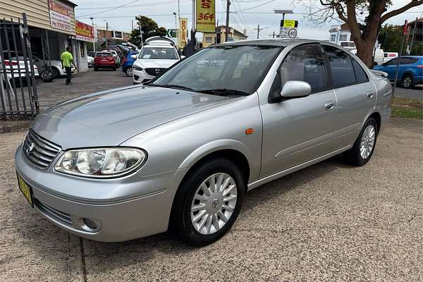 2004 Nissan Pulsar Q N16