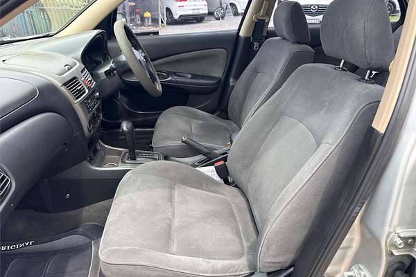 2004 Nissan Pulsar Q N16