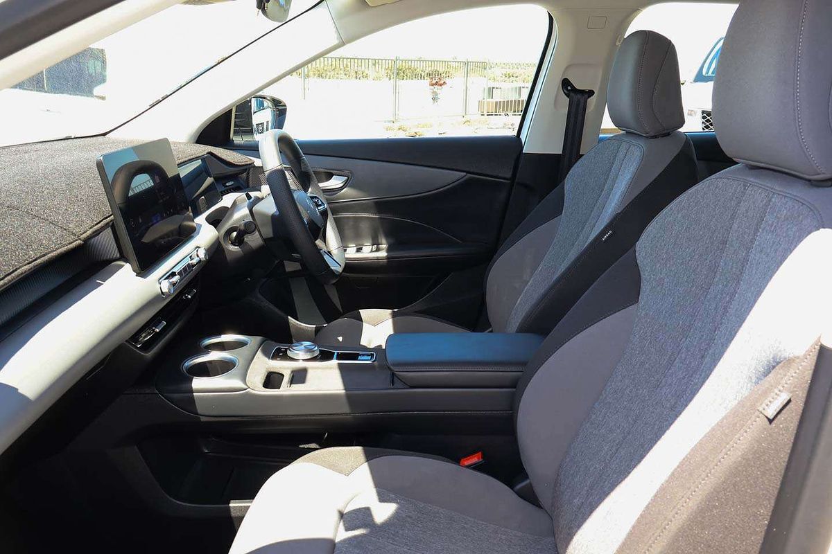 2025 MG MGS5 EV Excite 49 ZS3EM