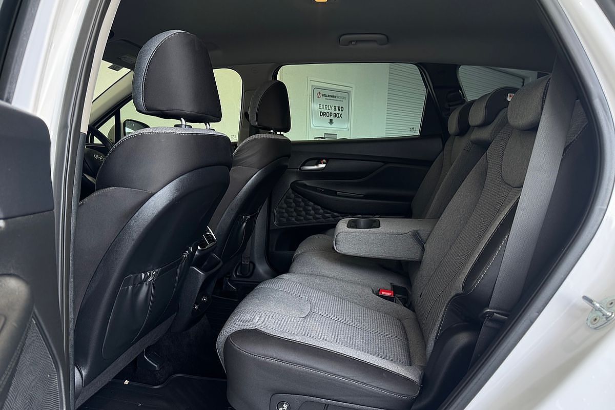 2022 Hyundai Santa Fe TM.V4