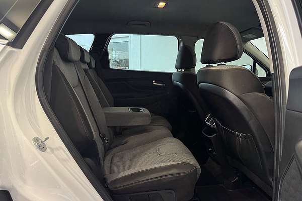 2022 Hyundai Santa Fe TM.V4