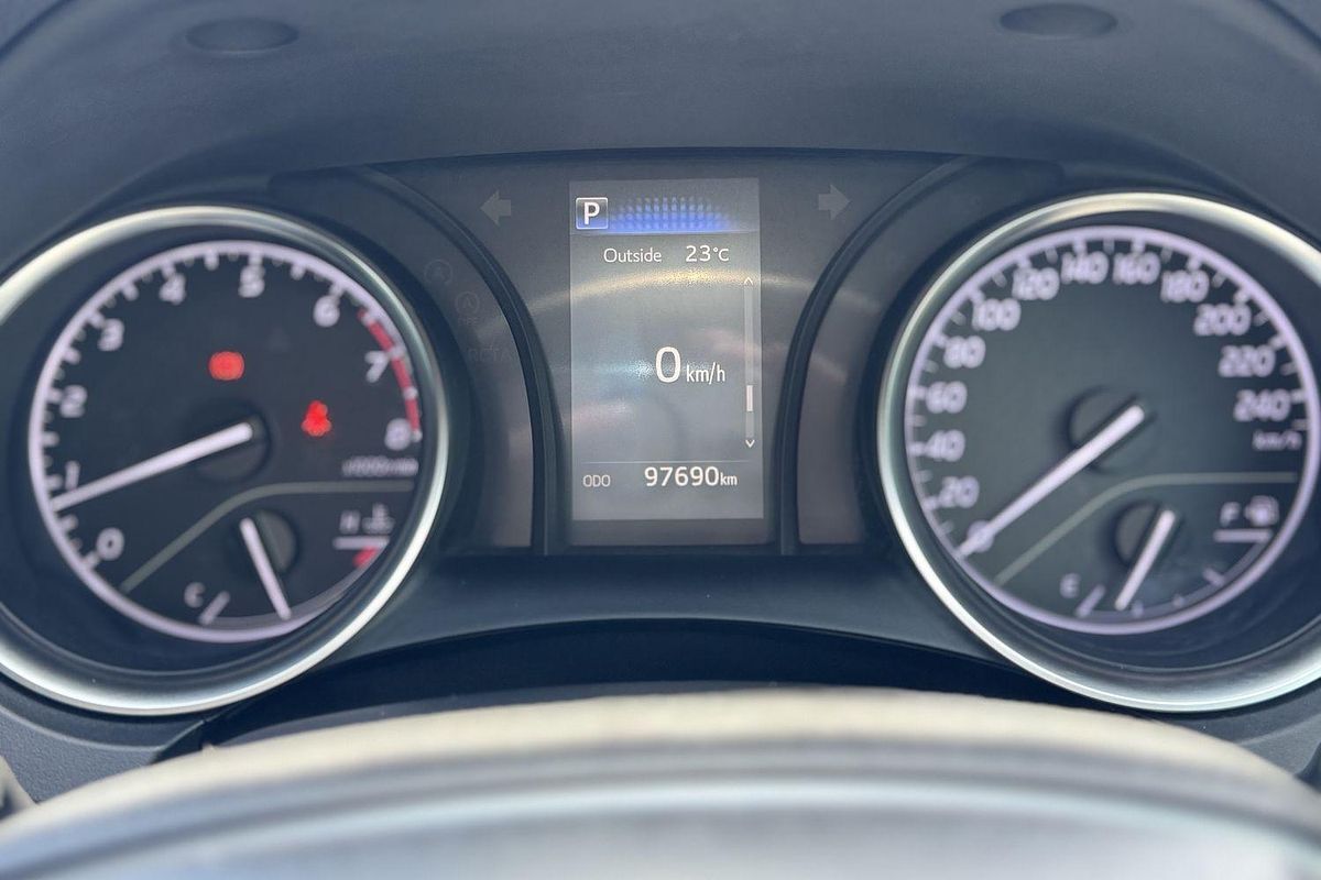 2018 Toyota Camry Ascent ASV70R