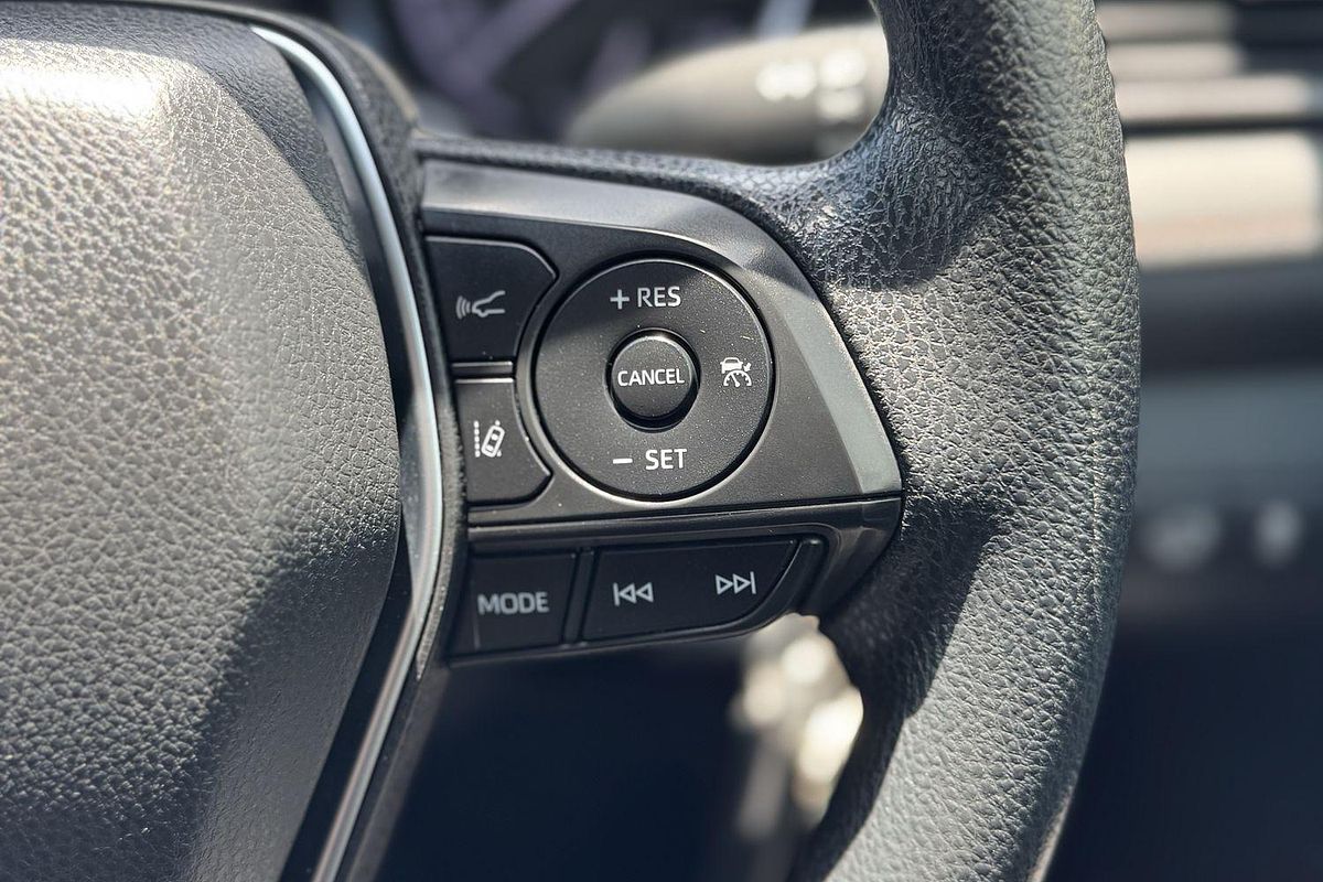 2018 Toyota Camry Ascent ASV70R