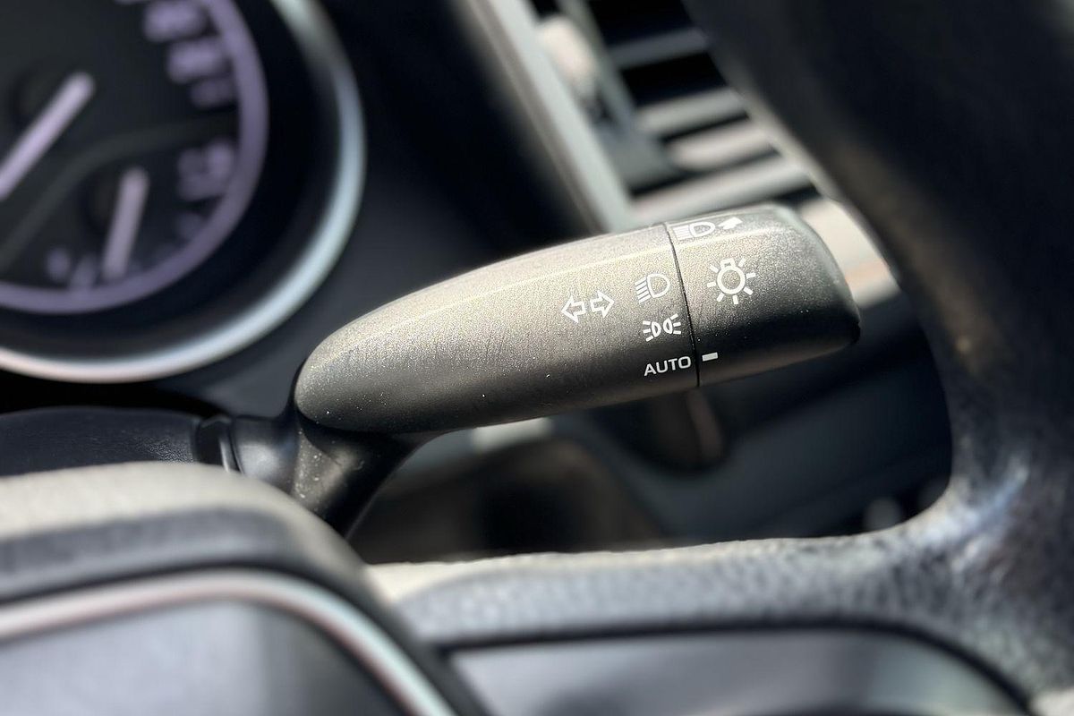 2018 Toyota Camry Ascent ASV70R