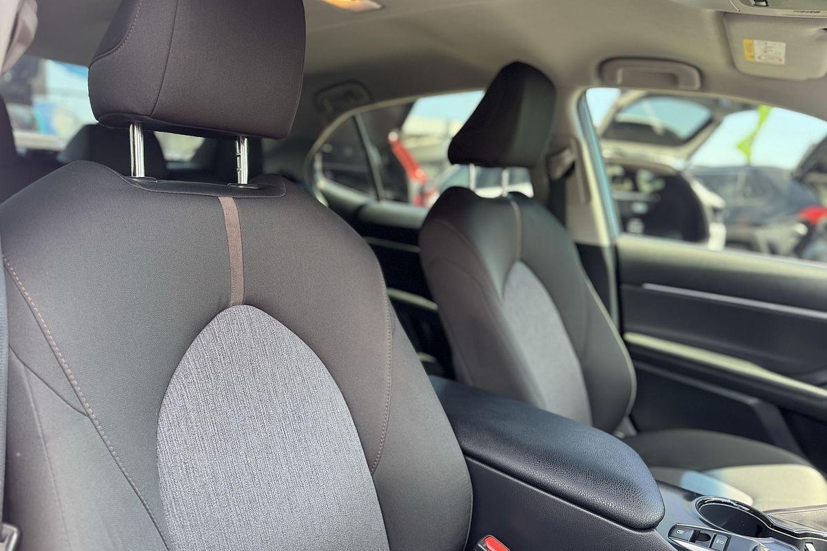 2018 Toyota Camry Ascent ASV70R