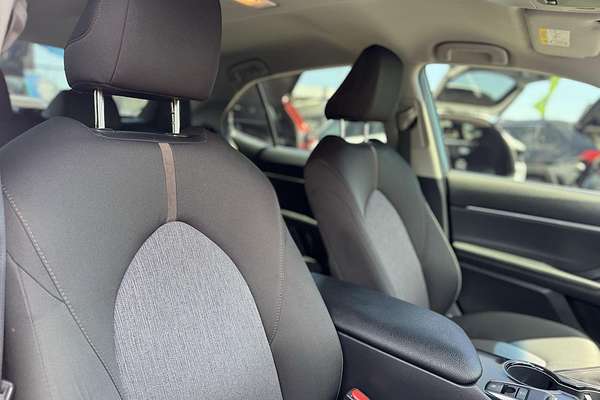 2018 Toyota Camry Ascent ASV70R