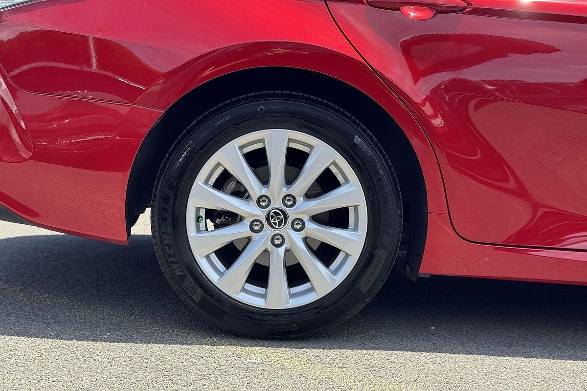 2018 Toyota Camry Ascent ASV70R