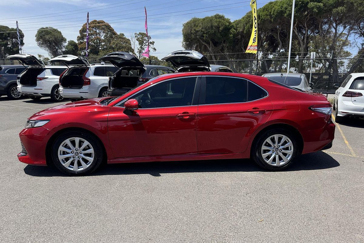 2018 Toyota Camry Ascent ASV70R