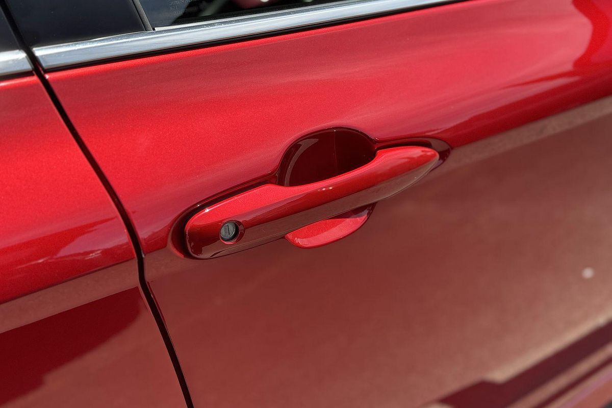 2018 Toyota Camry Ascent ASV70R