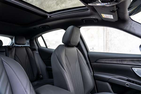 2024 Maserati Grecale GT M182