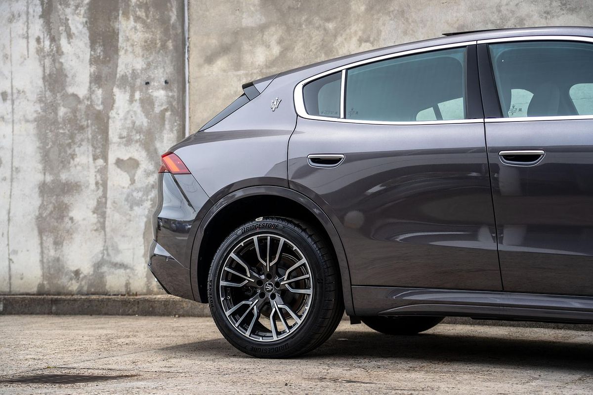 2024 Maserati Grecale GT M182