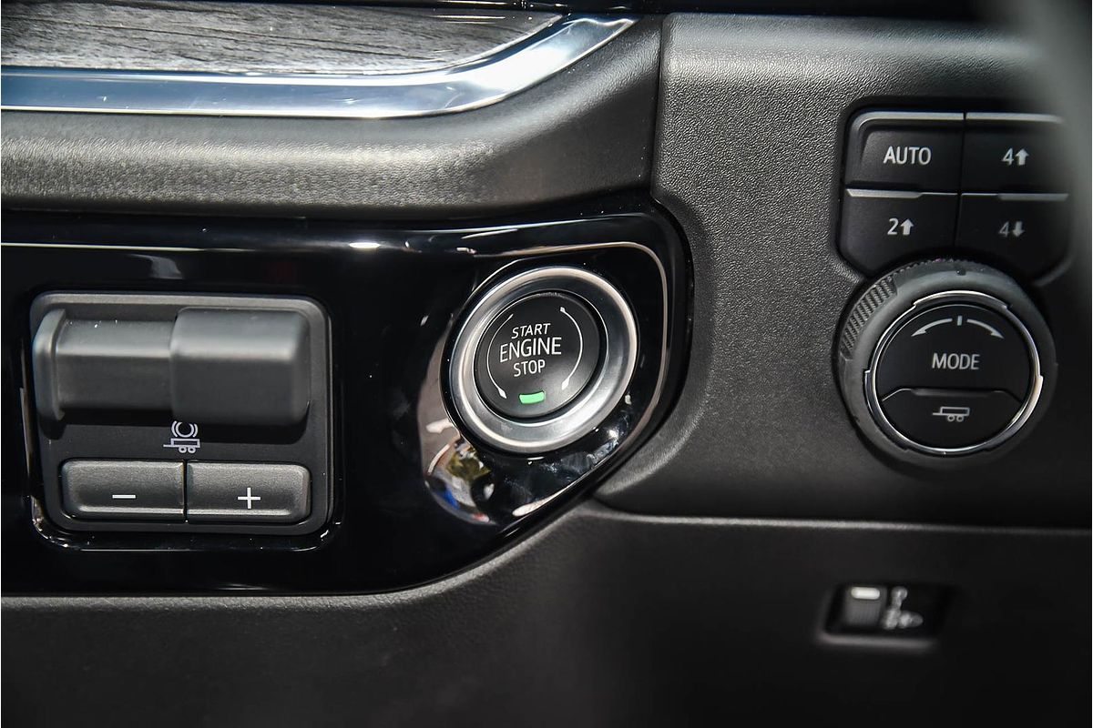 2025 Chevrolet Silverado HD LTZ Premium W/Tech Pack T1 4X4