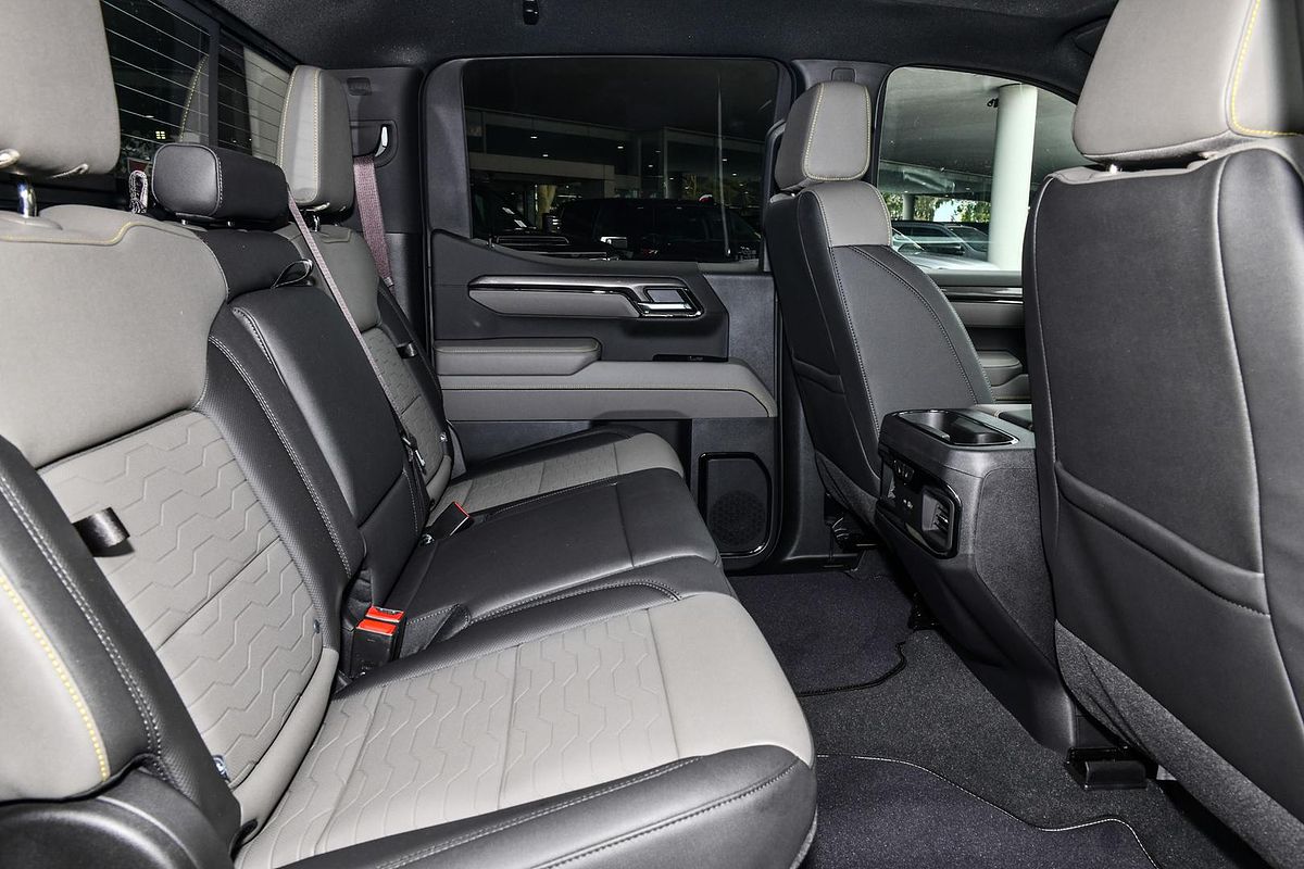 2025 Chevrolet Silverado 1500 ZR2 W/Tech Pack T1 4X4