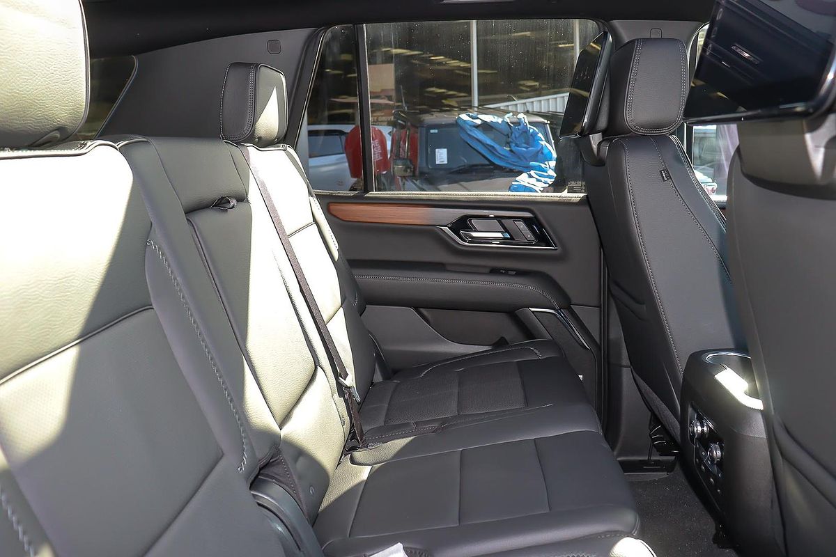 2025 GMC Yukon Denali T1