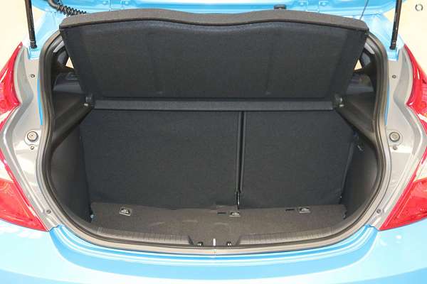 2018 Hyundai Accent Sport RB6