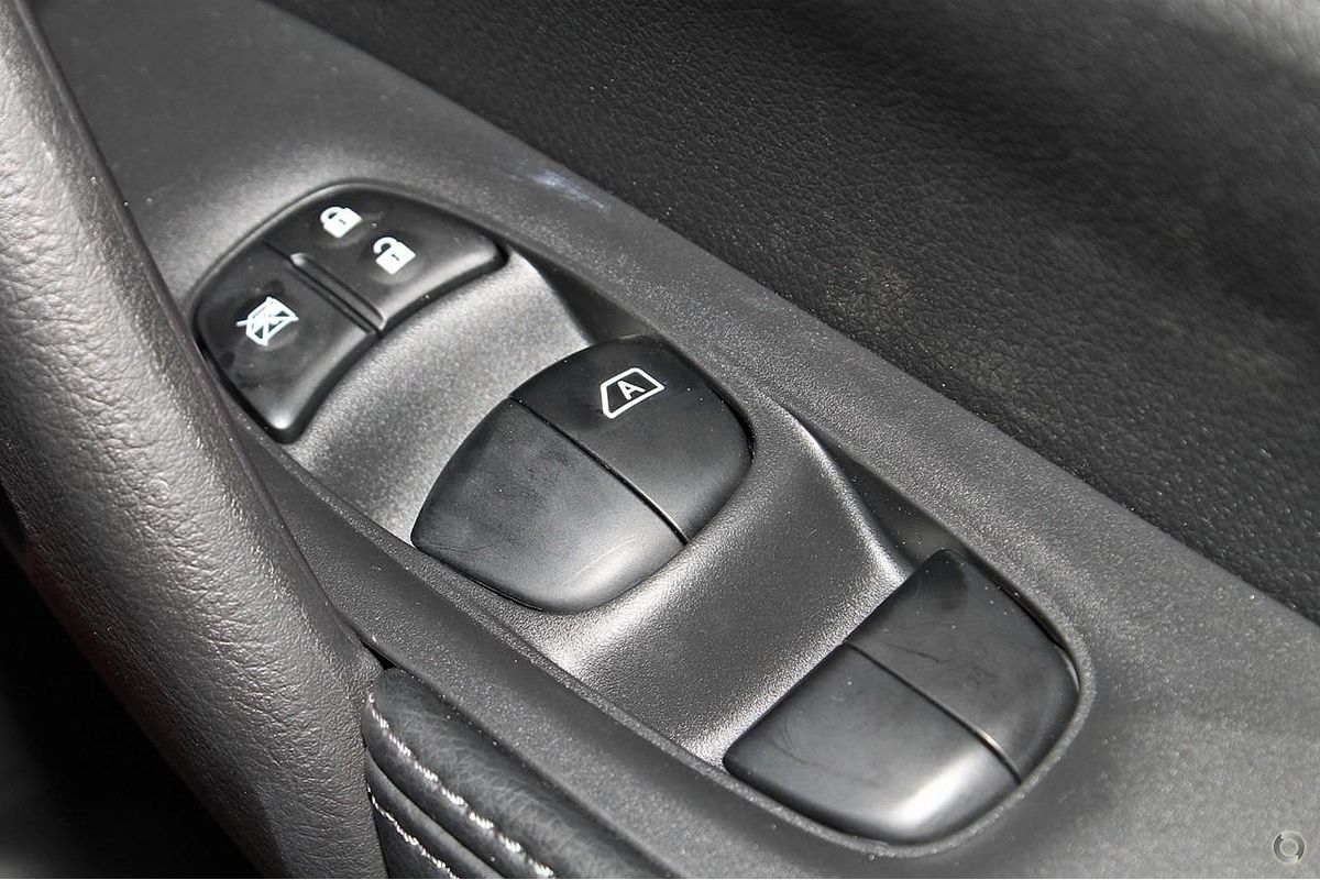 2017 Nissan X-TRAIL ST T32