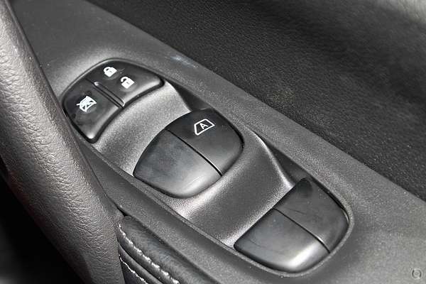 2017 Nissan X-TRAIL ST T32