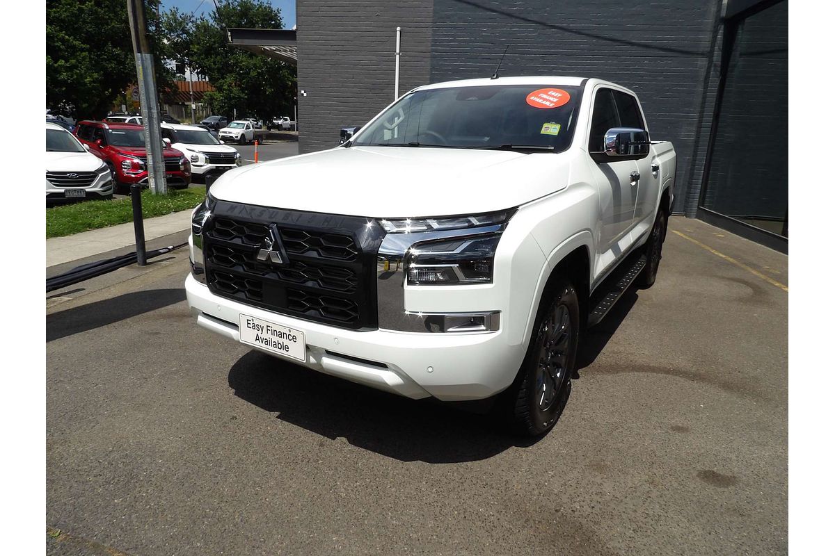 2025 Mitsubishi Triton GLS MV 4X4