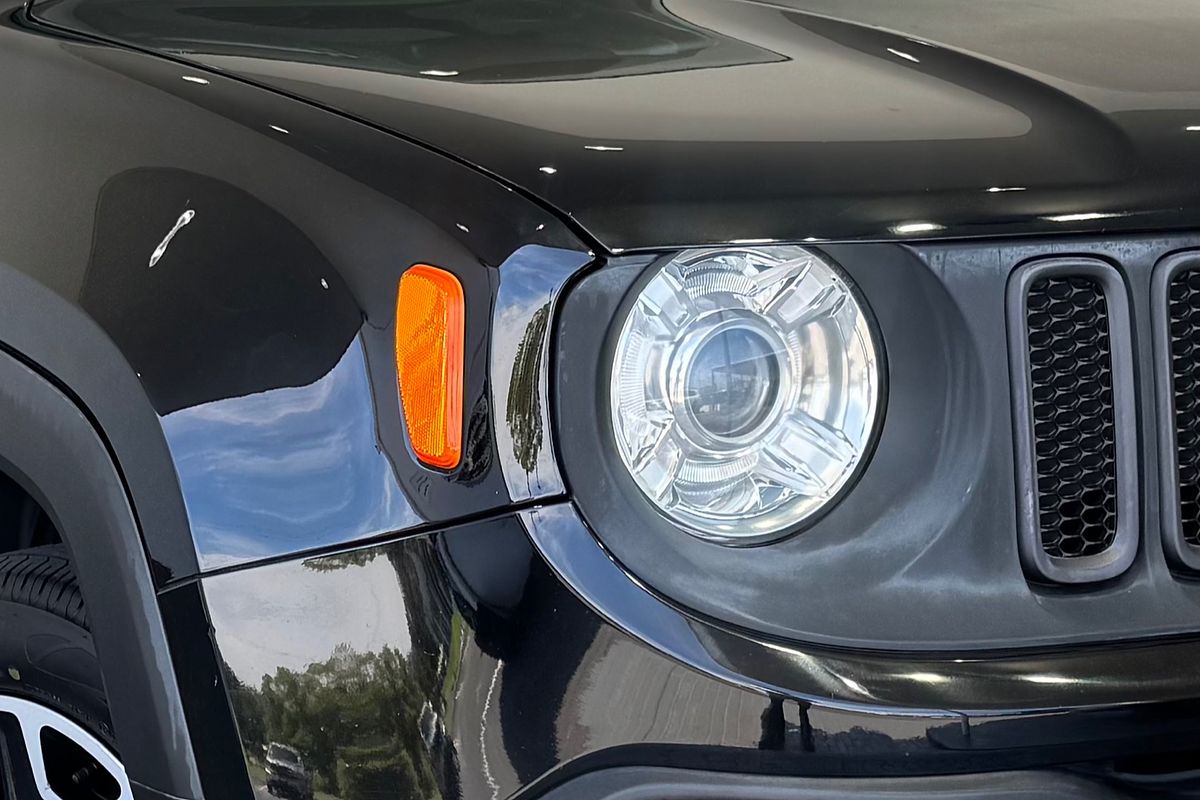 2015 Jeep Renegade Trailhawk BU