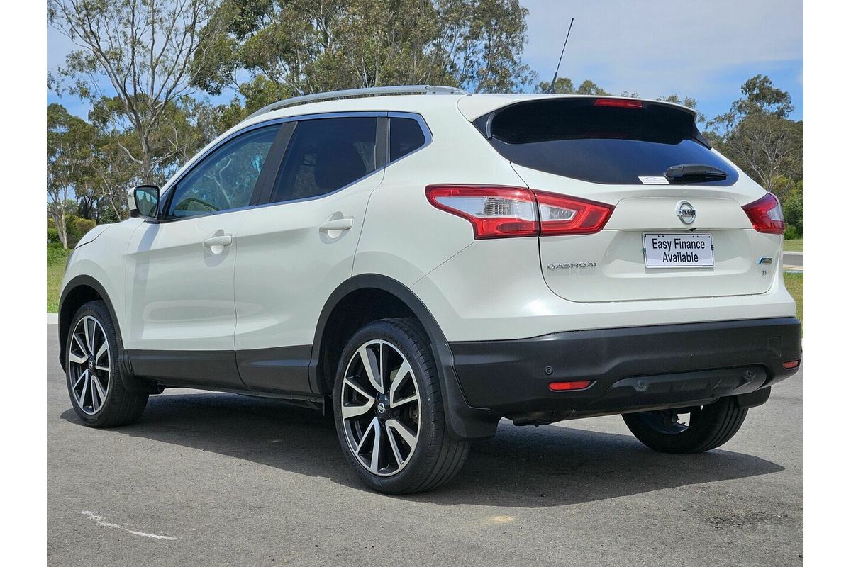 2016 Nissan QASHQAI Ti J11