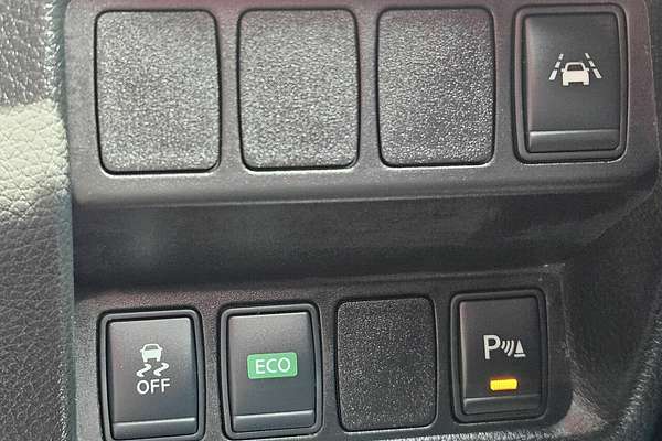 2016 Nissan QASHQAI Ti J11