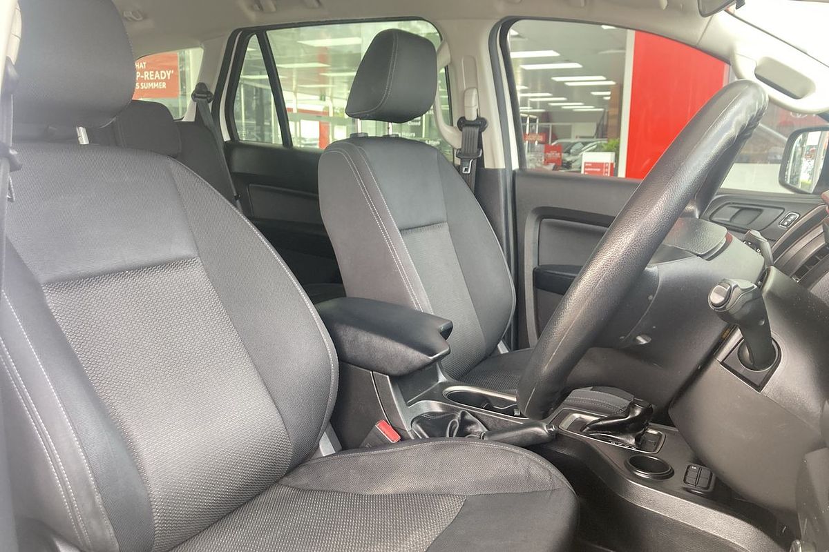 2022 Ford Everest Ambiente UA II 3.2L