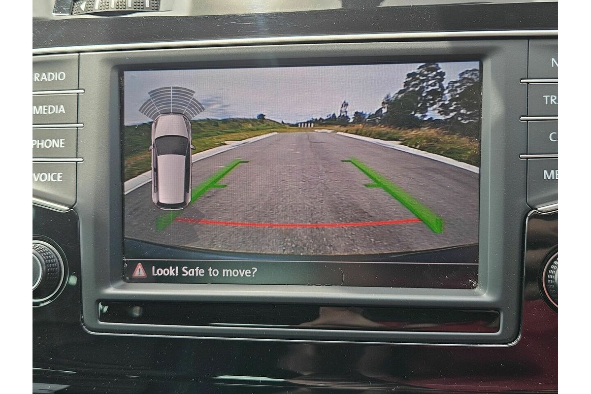 2017 Volkswagen Golf 110TSI Highline 7