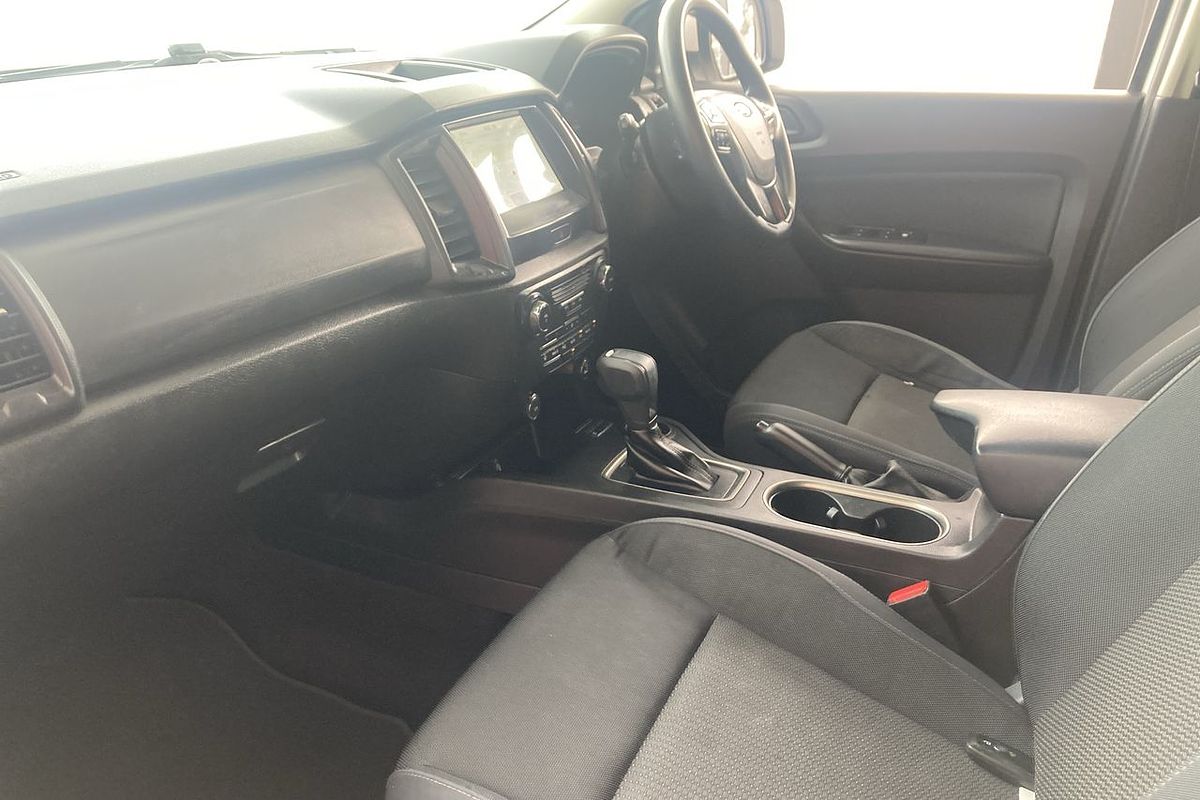 2022 Ford Everest Ambiente UA II 3.2L