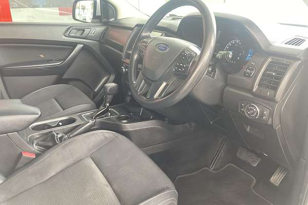 2022 Ford Everest Ambiente UA II 3.2L