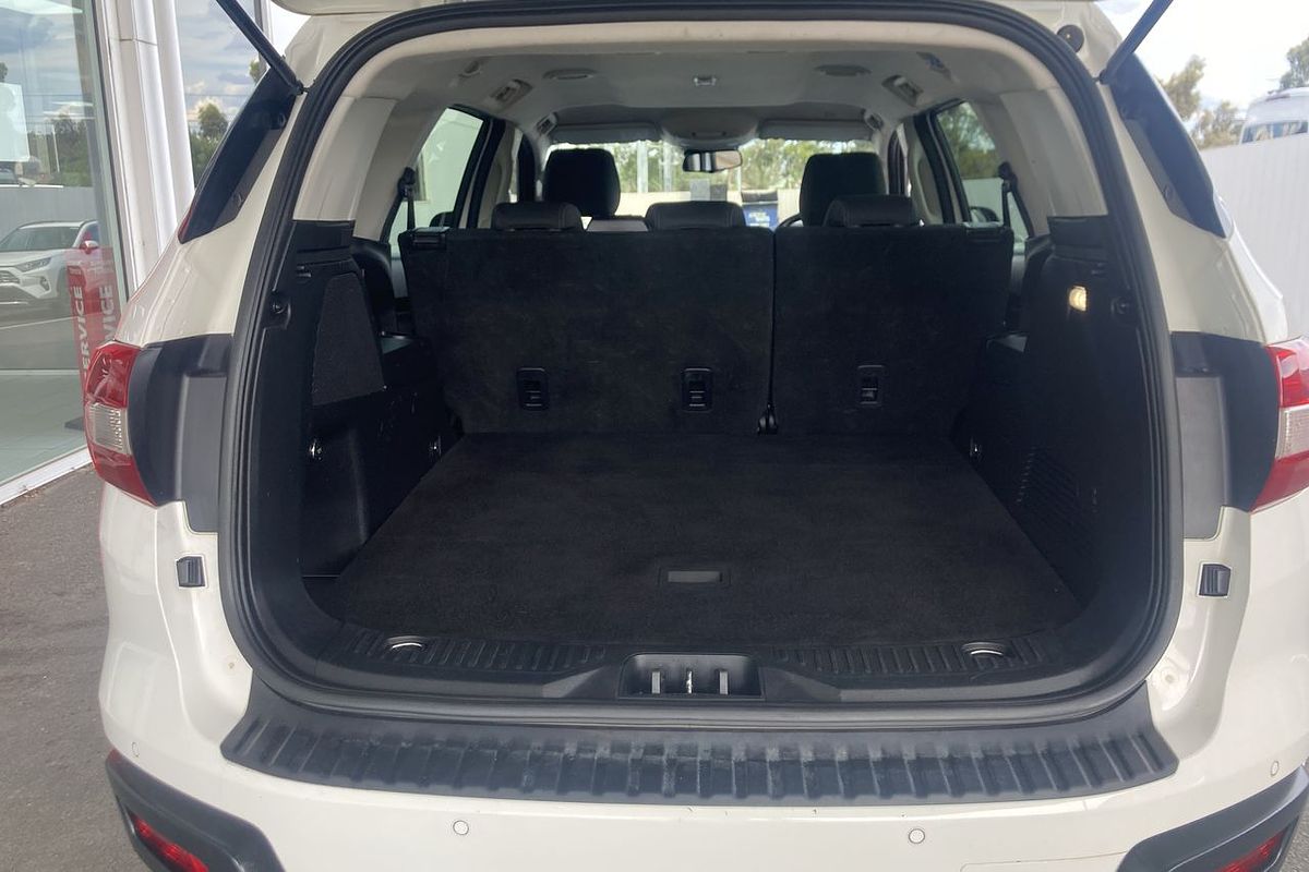 2022 Ford Everest Ambiente UA II 3.2L