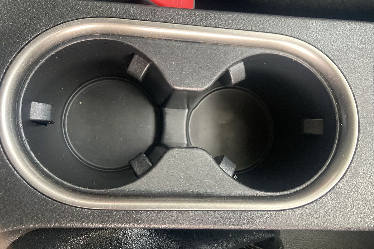 2022 Ford Everest Ambiente UA II 3.2L