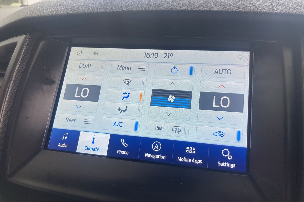 2022 Ford Everest Ambiente UA II 3.2L