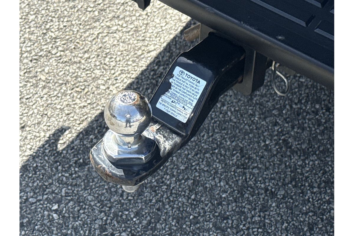 2024 Toyota Hilux Rogue 48V GUN126R 4X4