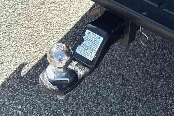 2024 Toyota Hilux Rogue 48V GUN126R 4X4