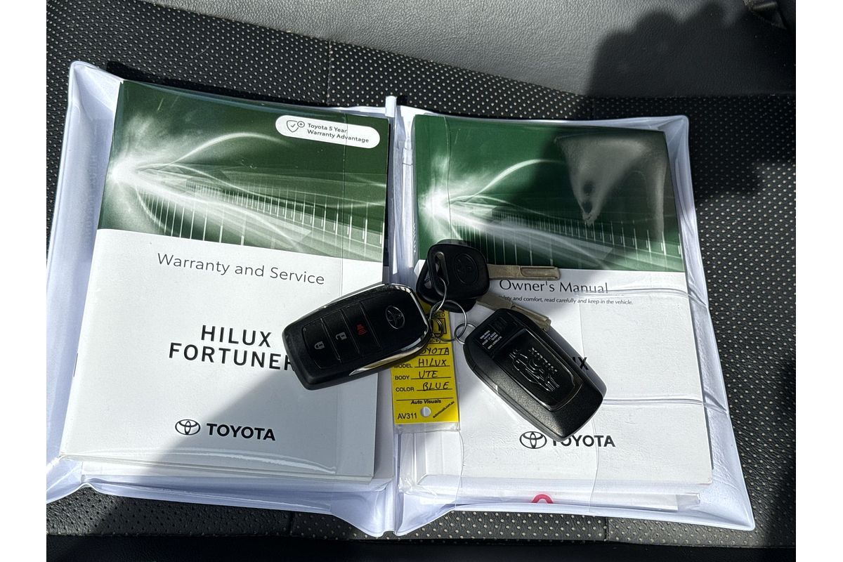 2024 Toyota Hilux Rogue 48V GUN126R 4X4