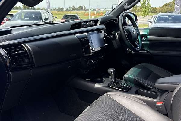 2024 Toyota Hilux Rogue 48V GUN126R 4X4