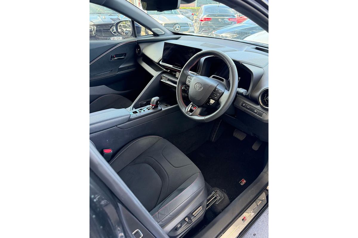 2023 Toyota C-HR GR Sport MAXH25R