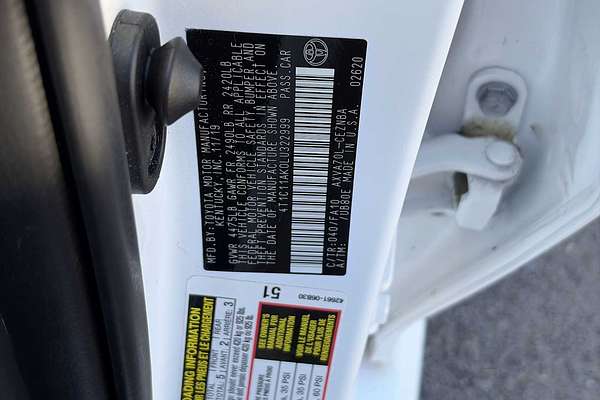 2020 Toyota Camry LE