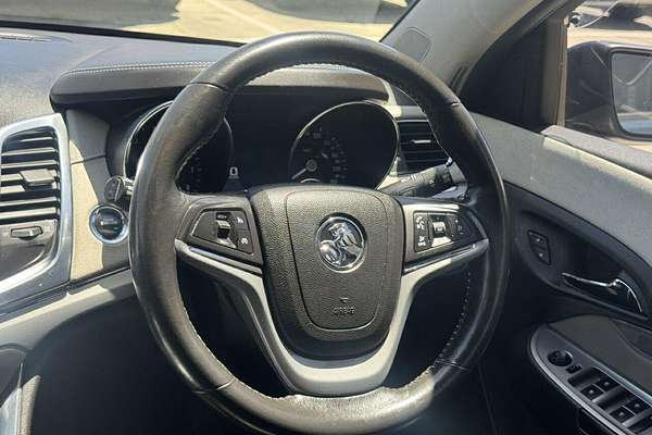 2023 GWM Tank 300 Ultra Hybrid P01