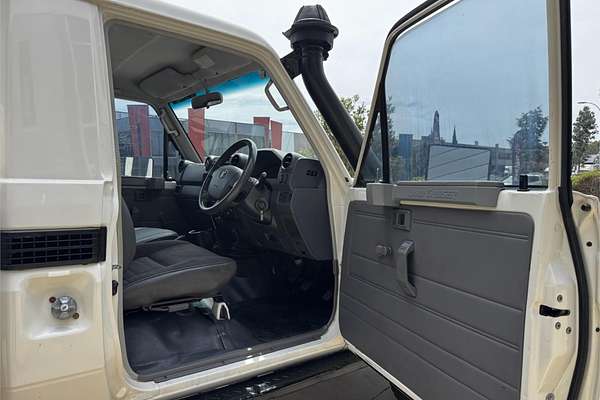2013 Toyota Landcruiser Workmate VDJ79R 4X4