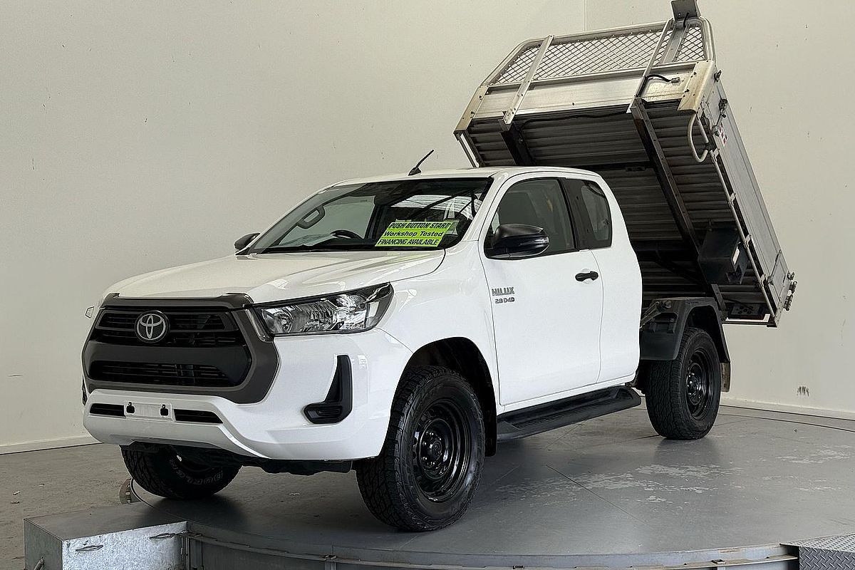 2021 Toyota Hilux SR GUN126R 4X4