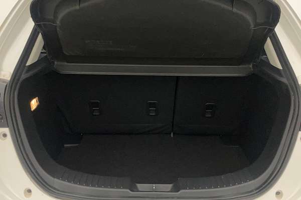 2024 Mazda 2 G15 Evolve DJ Series