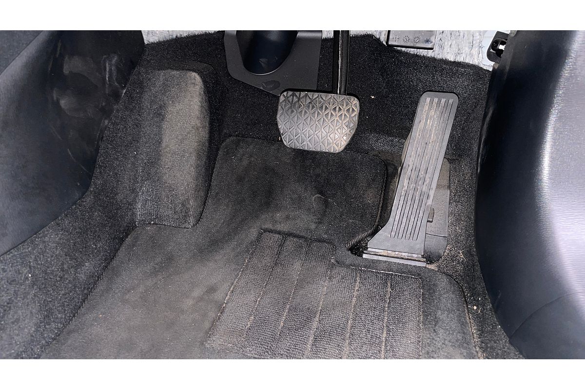 2024 Mazda 2 G15 Evolve DJ Series