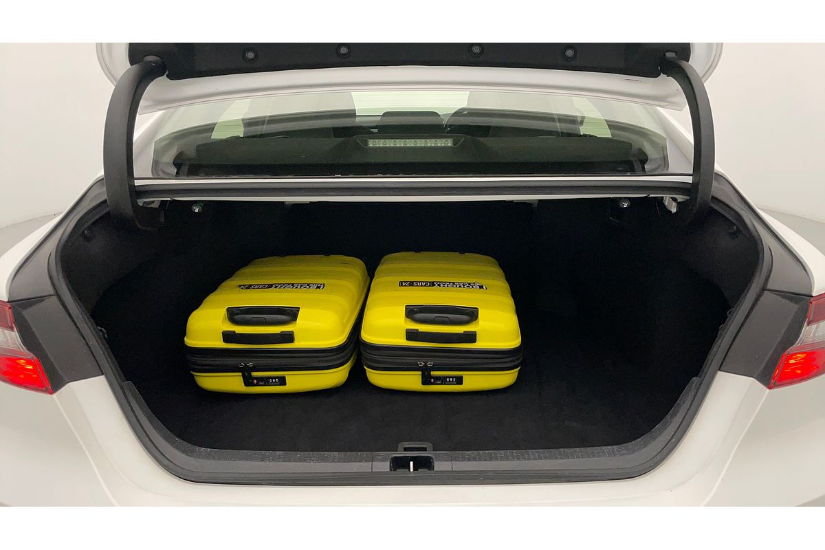 2022 Toyota Camry Ascent AXVA70R