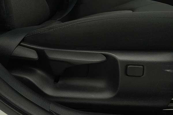 2022 Toyota Camry Ascent AXVA70R