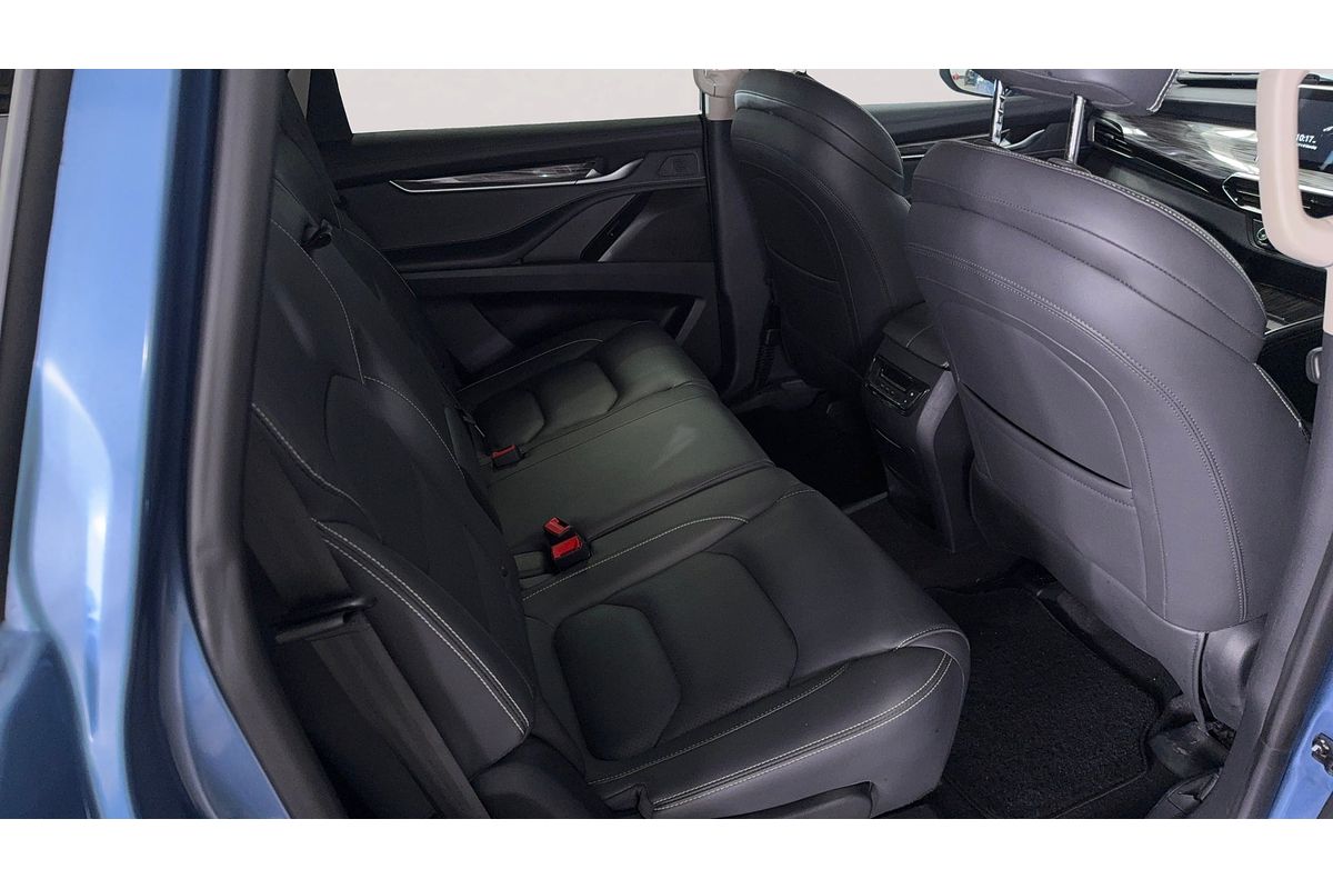 2022 LDV D90 Executive SV9A